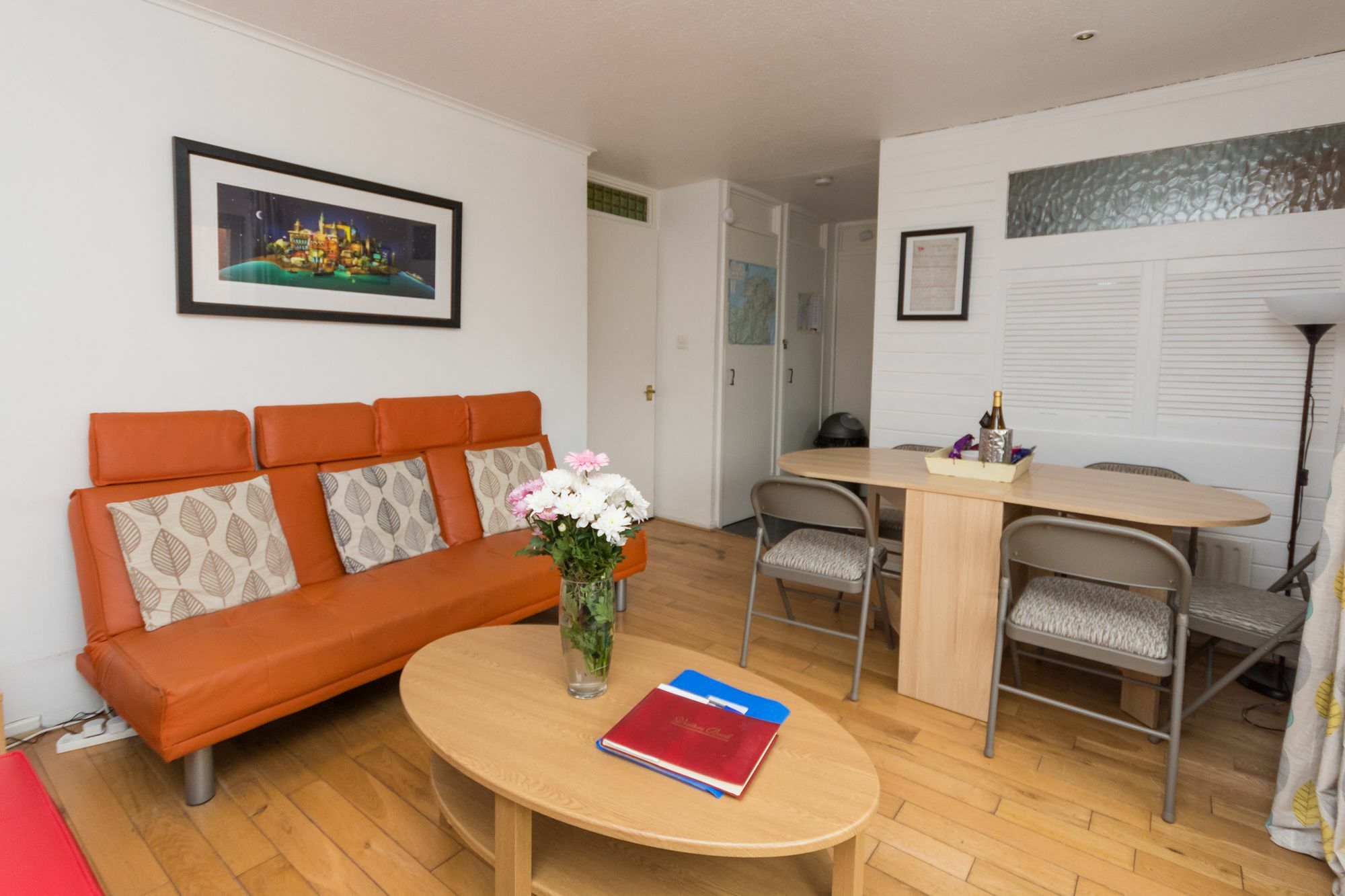 Very Central Location- Free Parking - 2 Bedrooms Belfast Exteriör bild
