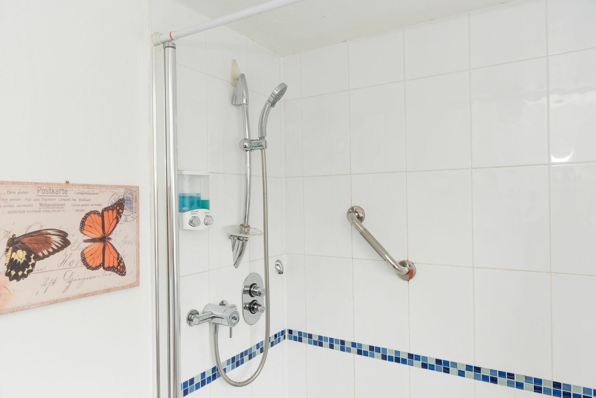 Very Central Location- Free Parking - 2 Bedrooms Belfast Exteriör bild